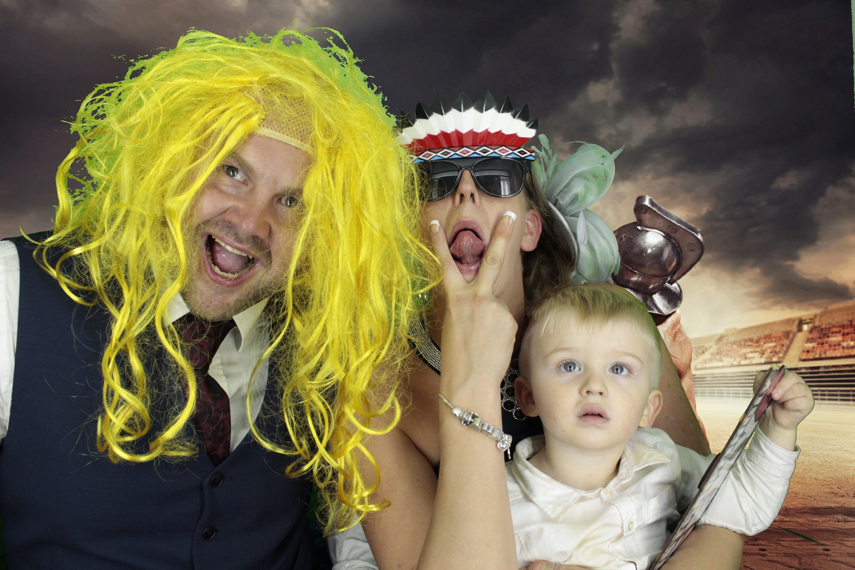Hazel & Luke's Wedding | View more photos from the event at gallery.myphotoboothexperience.co.uk/u/MyPhotoBoothExperienceLtd/Hazel-Lukes-Wedding